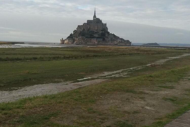 Montaigu-les-Bois Holiday Home Close To Normandy מראה חיצוני תמונה
